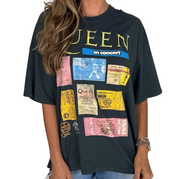 DAYDREAMER Queen Ticket Collage Tee One Size New without Tag MSRP $88 - Picture 5 of 15